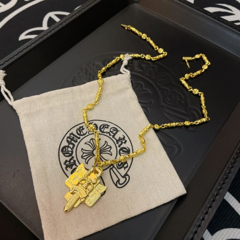 Ch*0me He**ts necklaces